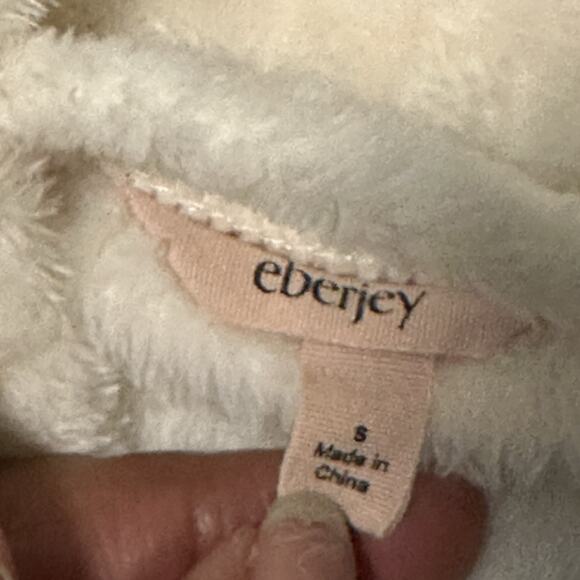 Eberjey Women Small Robe Chalet Belted Plush Cloud Ivory - Picture 7 of 10